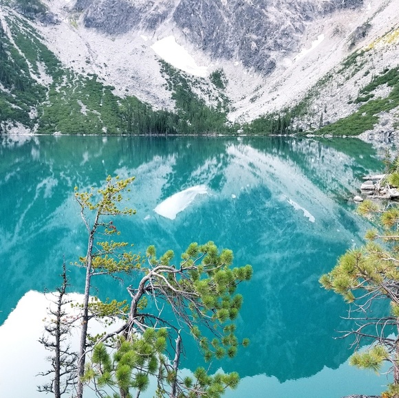 Meet your Posher, Krista - Picture 1 of 1